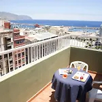Adonis Capital Hotel 2*